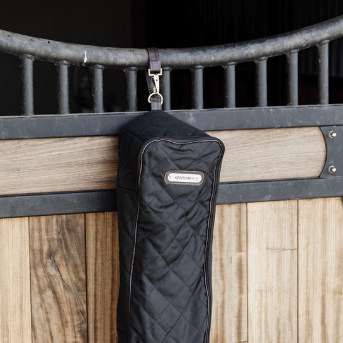 Kentucky Horsewear Bolsa para brida Negro - Main Image