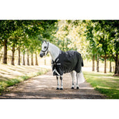 Rambo Turnout Rug 1680D Varilayer 250g Black/Thunderstorm Grey/Silver Rambo Turnout Rug 1680D Varilayer 250g Black/Thunderstorm Grey/Silver