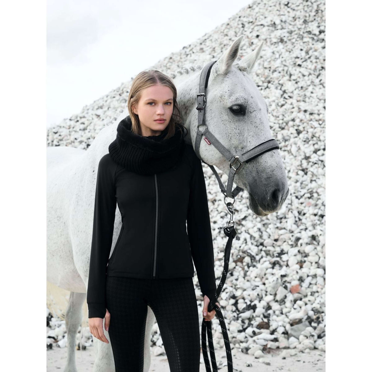 LeMieux Bufanda Aspen Fleece Negro LeMieux Bufanda Aspen Fleece Negro