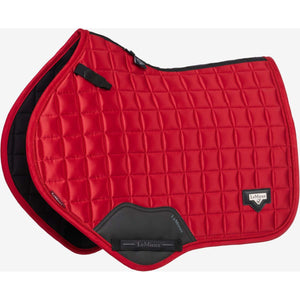 LeMieux Mantilla Loire Classic Square Close Contact Chilli LeMieux Mantilla Loire Classic Square Close Contact Chilli