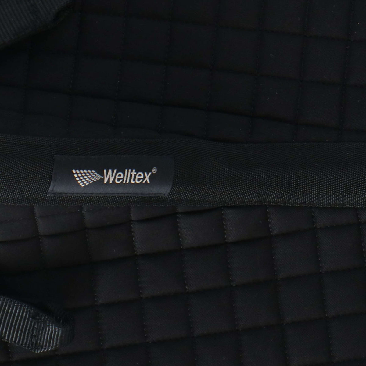 Back on Track Sudadera de Montura Salto N.º II NO.II Material exterior: 100% algodón, Forro: 100% polipropileno, Relleno: 100% poliéster Negro