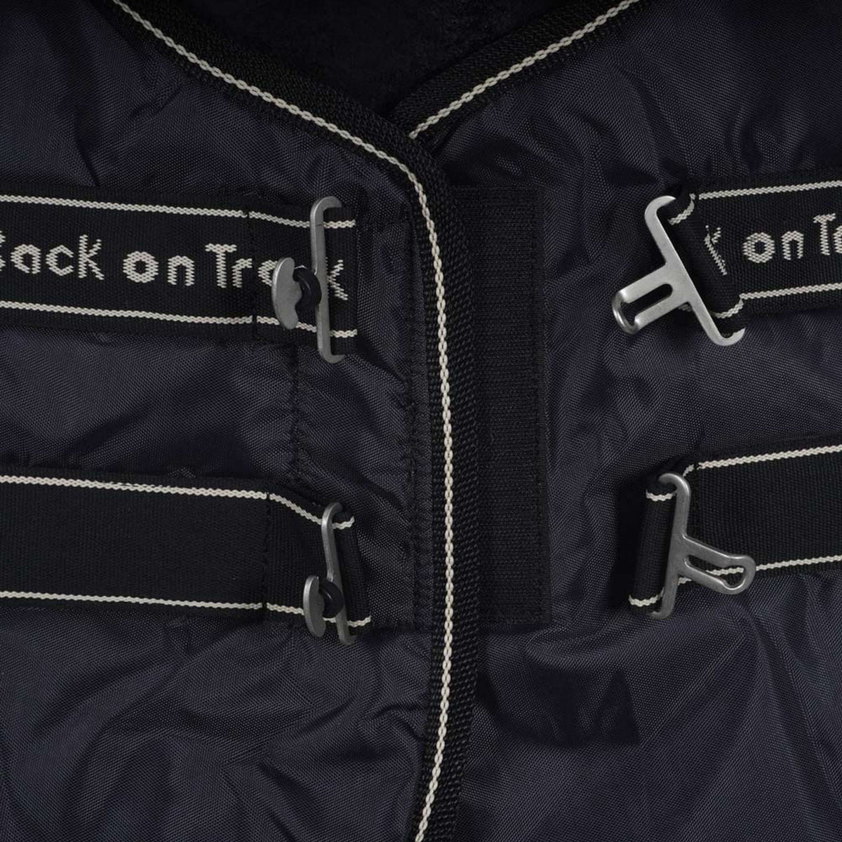 Back on Track Manta de Establo Millie 200g Negro