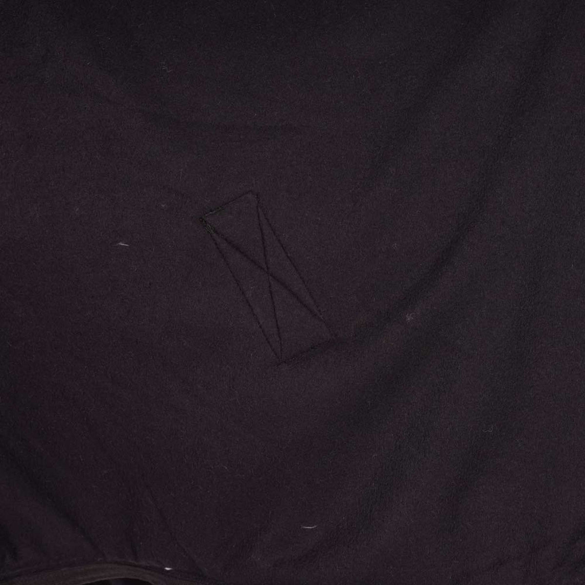 HB Manta espectáculo Polar 400gr Dutch Crown Negro