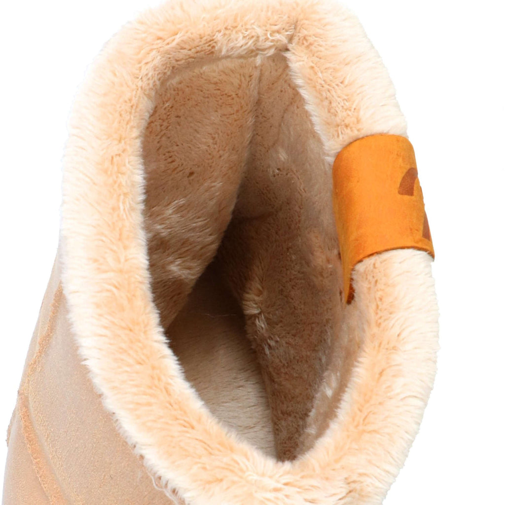Pénélope Botas para Exteriores Karamel