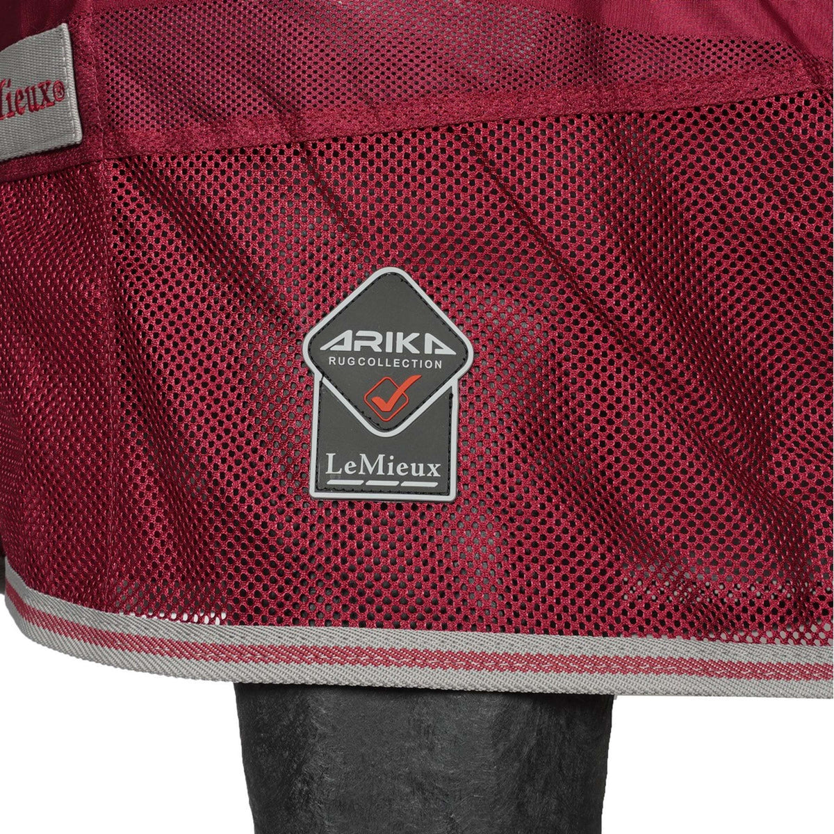 LeMieux Manta de Verano Arika Air-Tek Burdeos