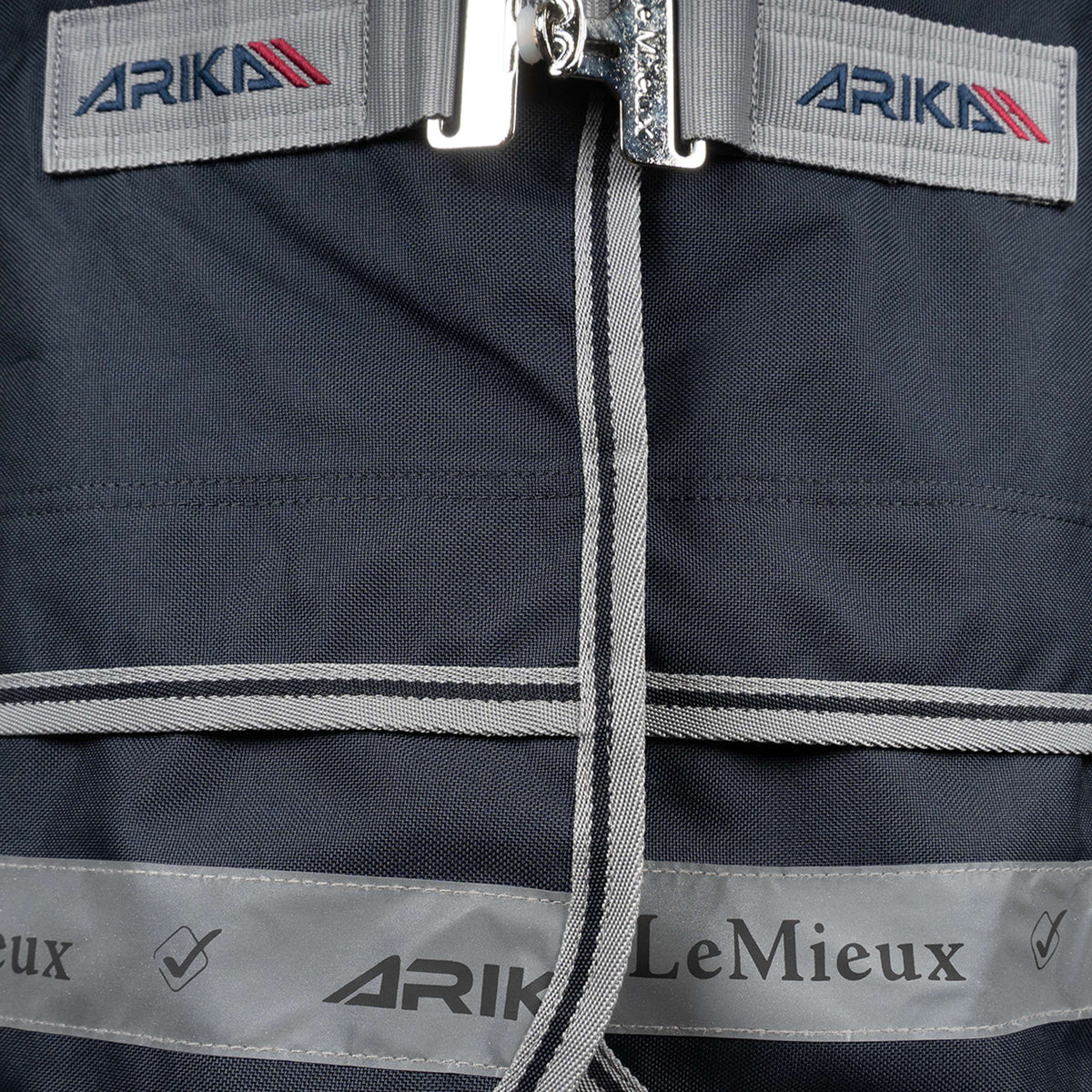 LeMieux Alfombra Arika Storm-Tek Turnout 100g Navy