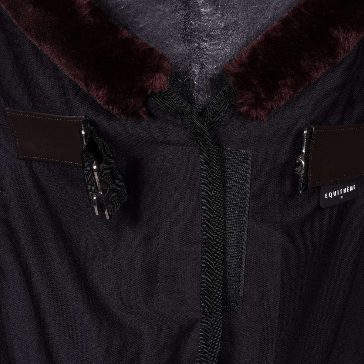 EQUITHÈME Cooler Teddy Negro/Marrón