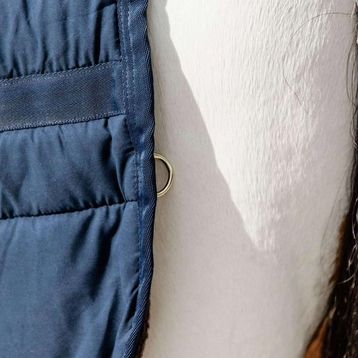 Kentucky Horsewear Bajoalfombra Skin Friendly Neck 150g Navy