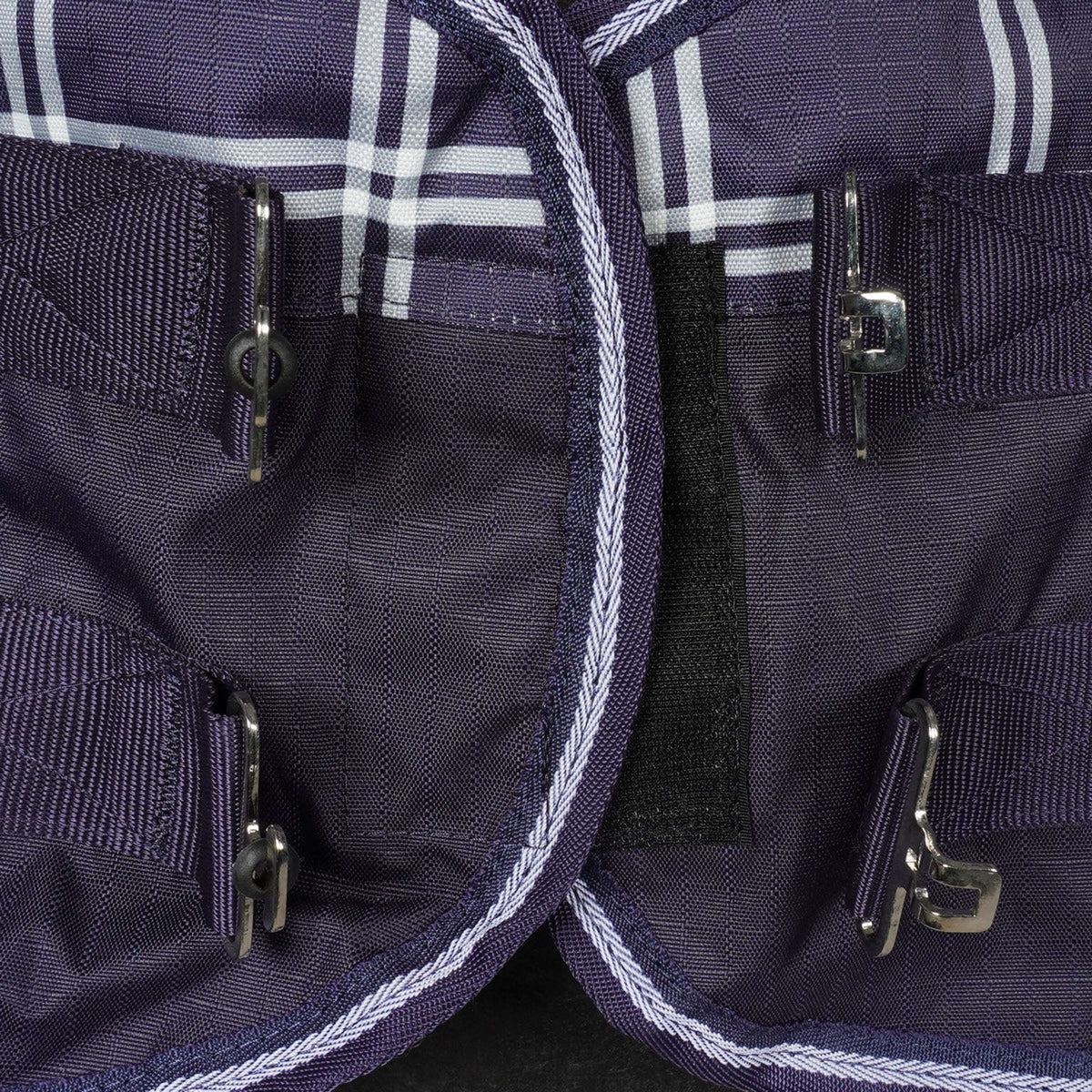 Saxon Alfombra Defiant 600D Combo Neck Heavy Navy Plaid