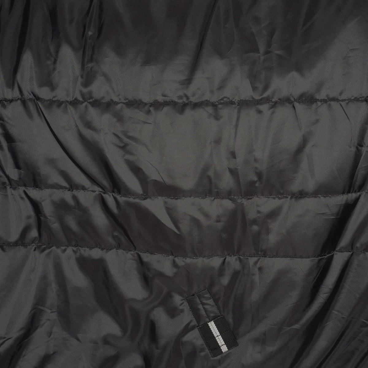 Amigo Liner Diamond Insulator 100g Negro/Plata