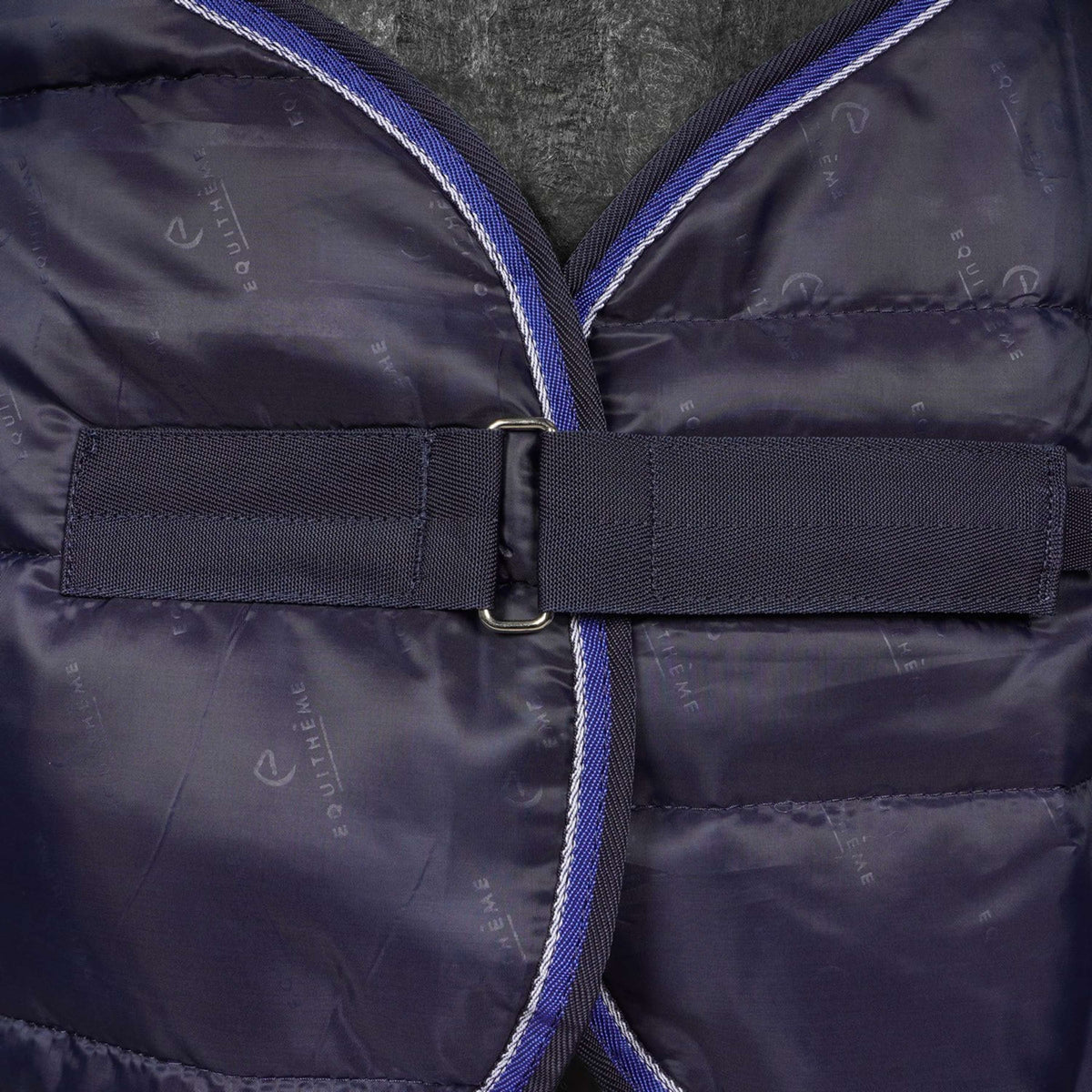 EQUITHÈME Bajoalfombra Classic 200g Navy