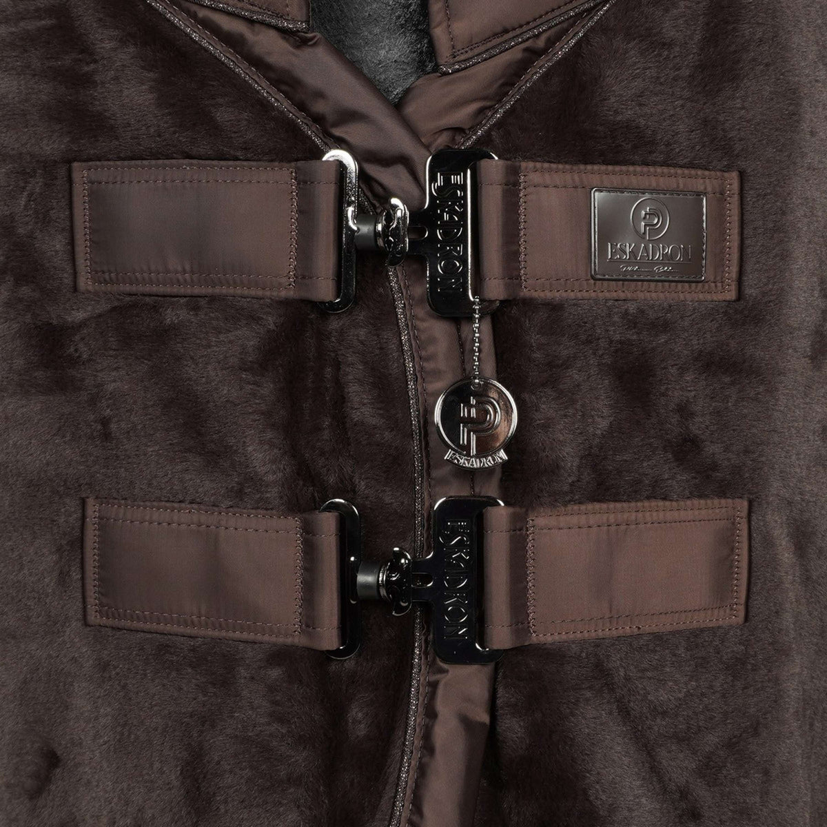 Eskadron Manta para el sudor Cosy Teak