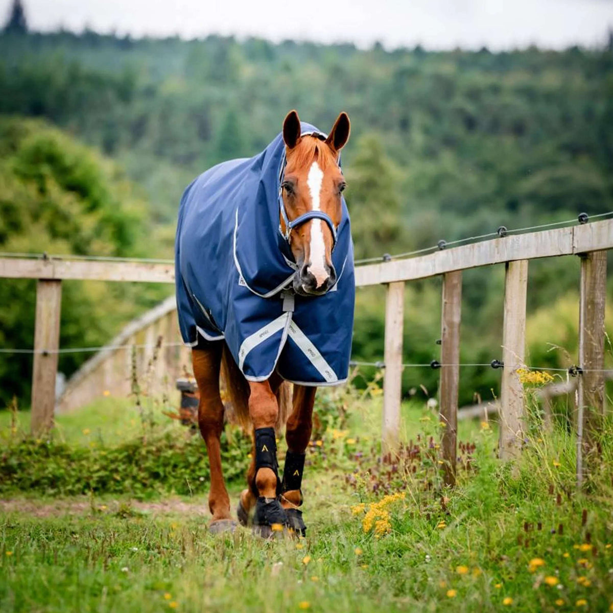 Amigo Turnout 1200D Plus 50g Marino/Gris Titanio/Plateado