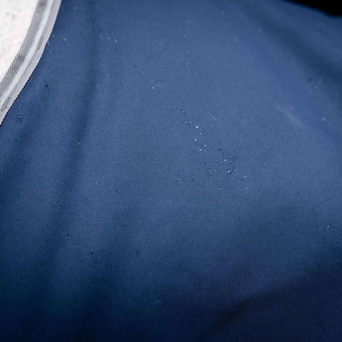 Amigo Bravo 12XL Original Turnout Lite 0g Navy/Titanium Grey