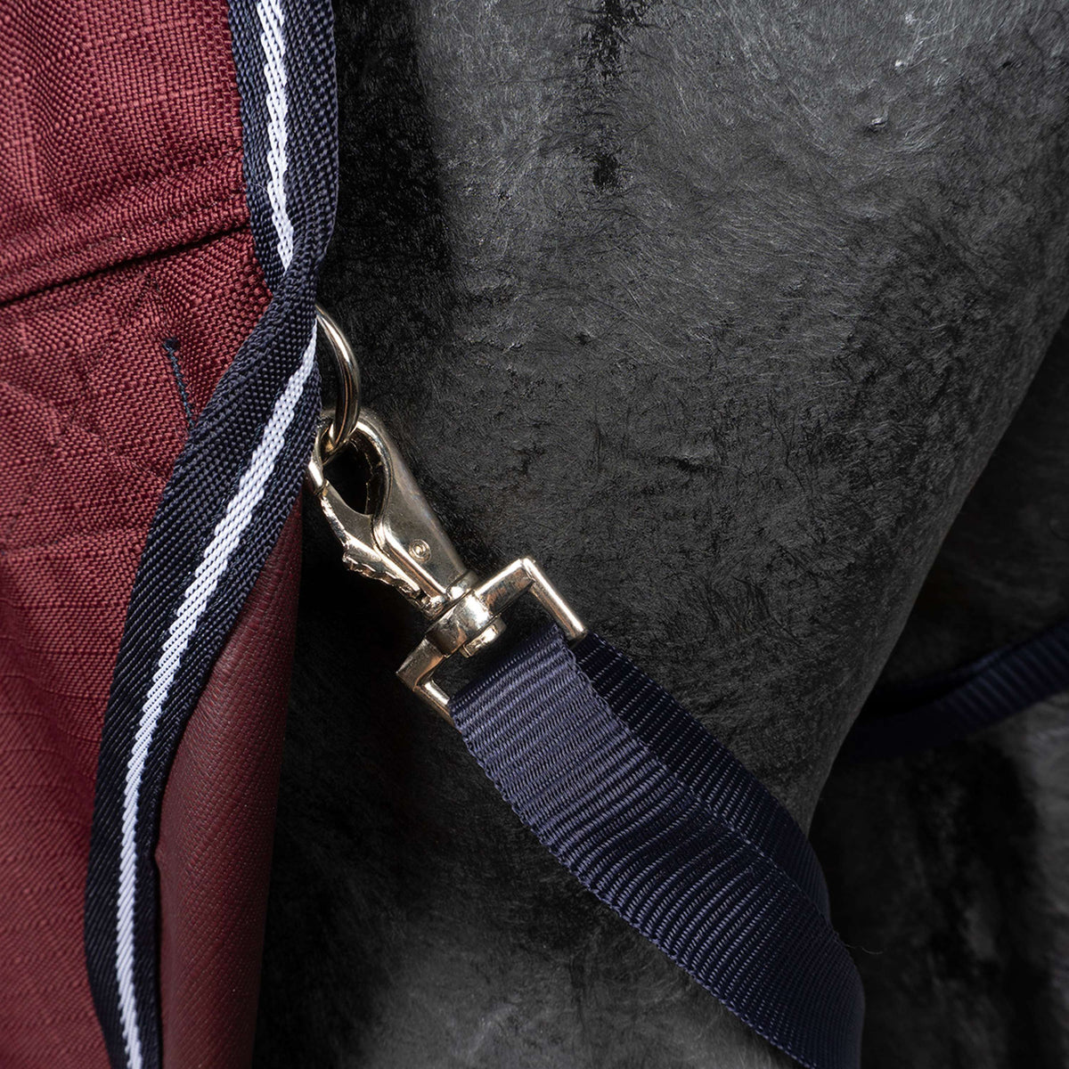 EQUITHÈME Alfombra de Exterior 1200D 150g Standard Burdeos