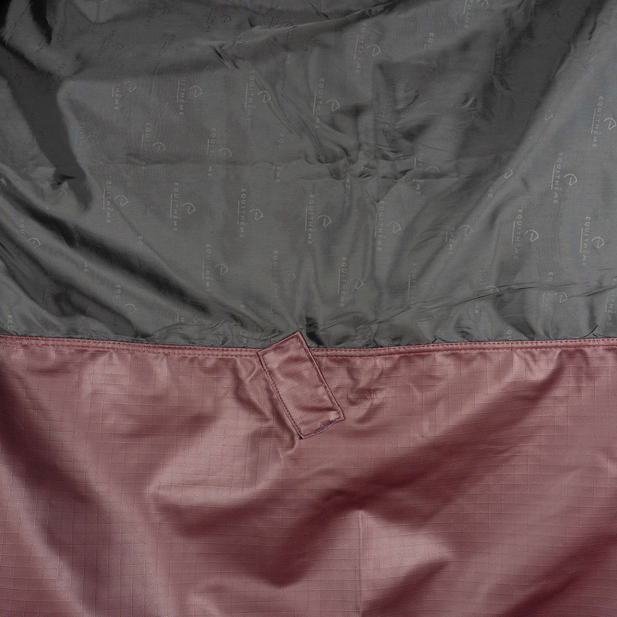 EQUITHÈME Alfombra de Exterior 1200D 0g Standard Burdeos