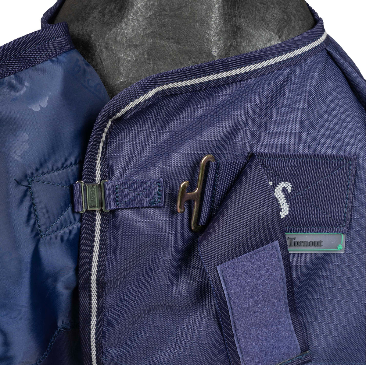 Agradi by Bucas Turnout Rug Marino/Plata