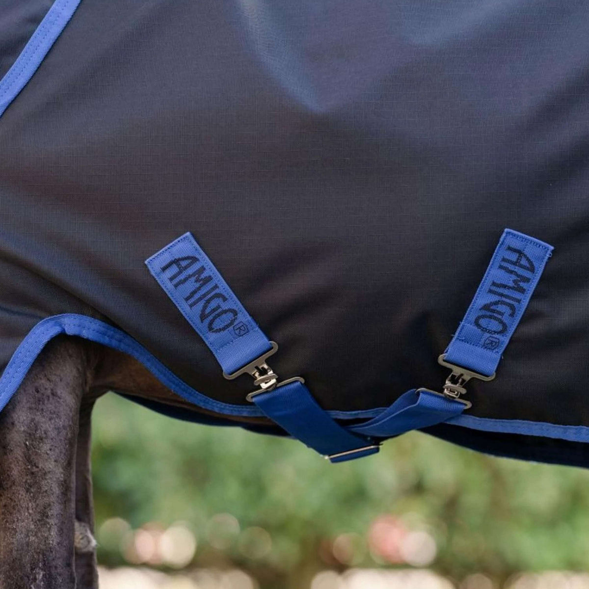 Amigo Ripstop 900D Plus Petite 0g Negro/Azul clasico