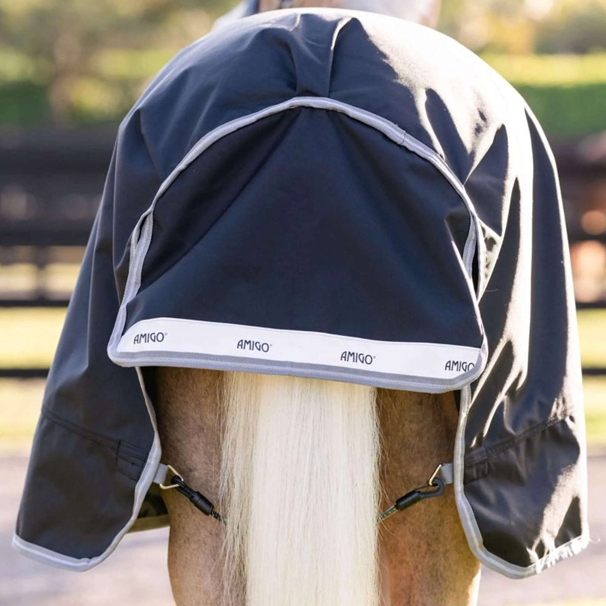 Amigo Turnout 1200D Plus Pony 0g Negro/Gris/Plata