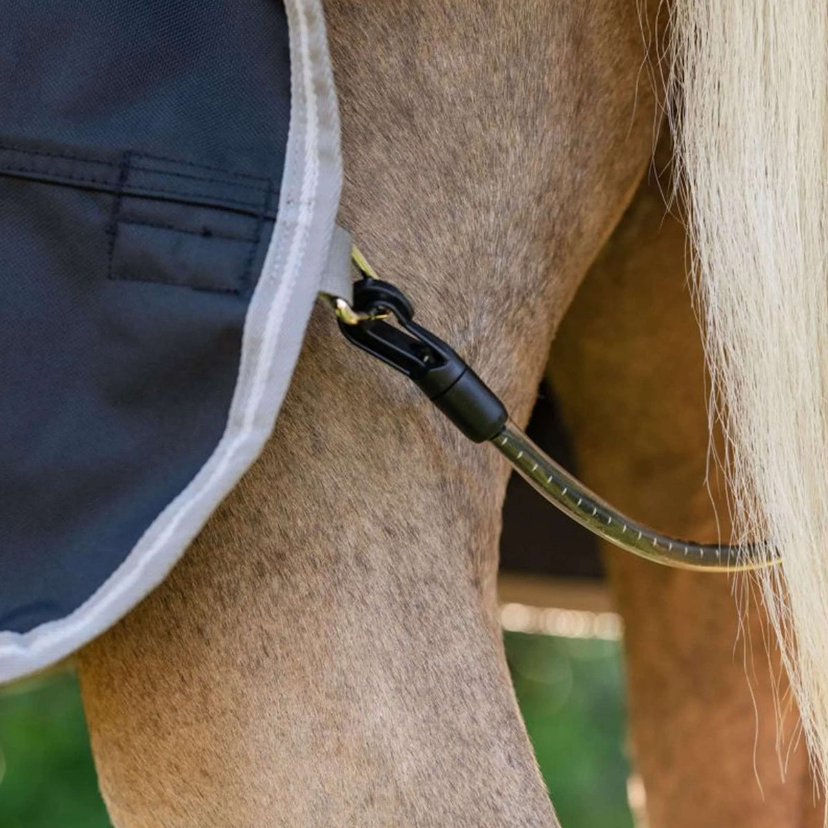 Amigo Turnout 1200D Plus Pony 0g Negro/Gris/Plata