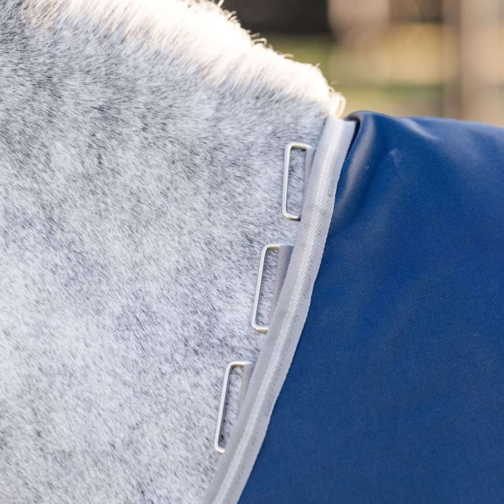 Amigo Turnout 1200D Plus Pony 50g Marino/Gris Titanio/Plateado