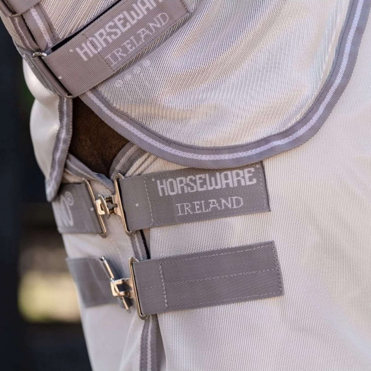 Amigo Bug Rug Plus Petite Plata/Gris Titanio/Plata