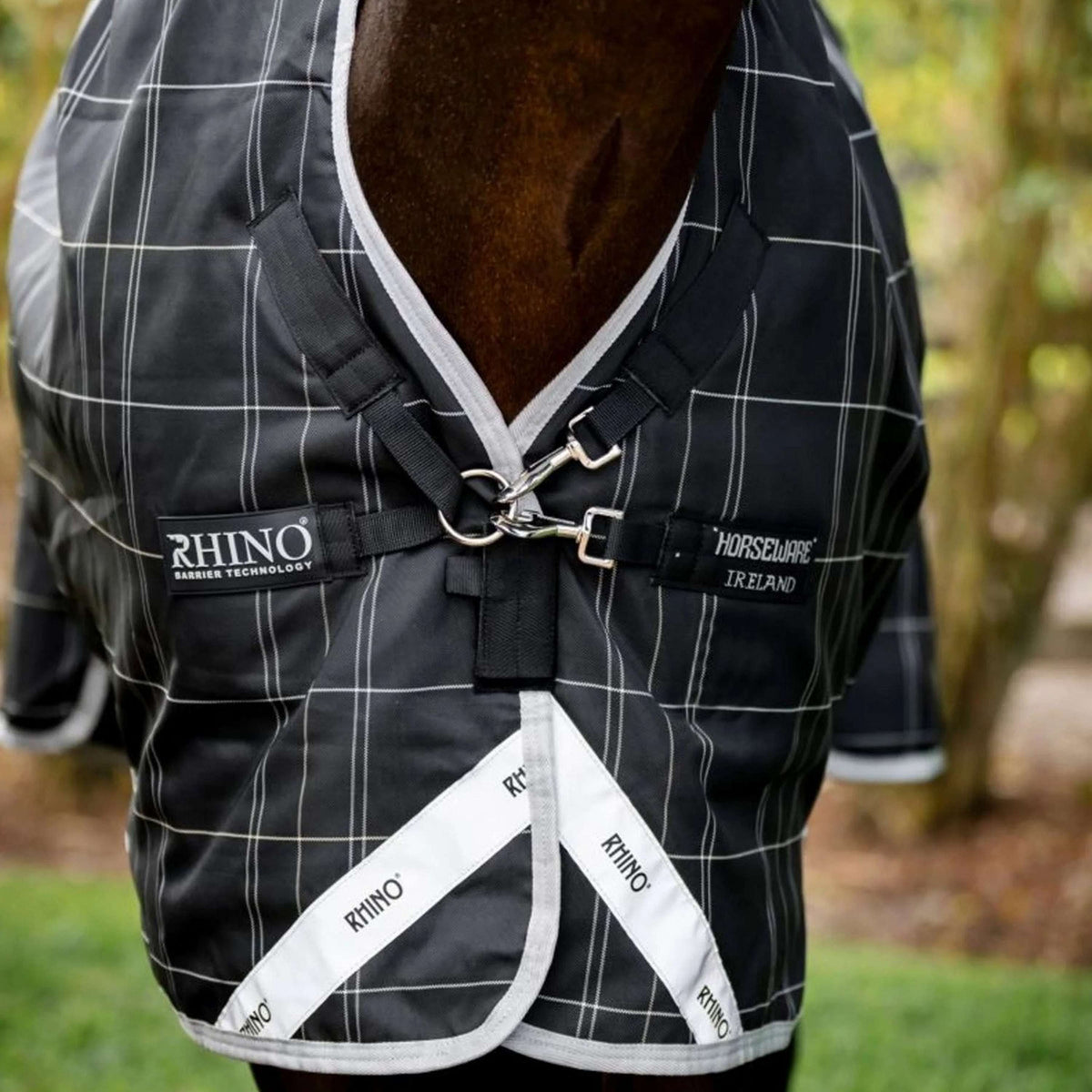 Rhino Wug Turnout 0g Negro/Gris/Blanco