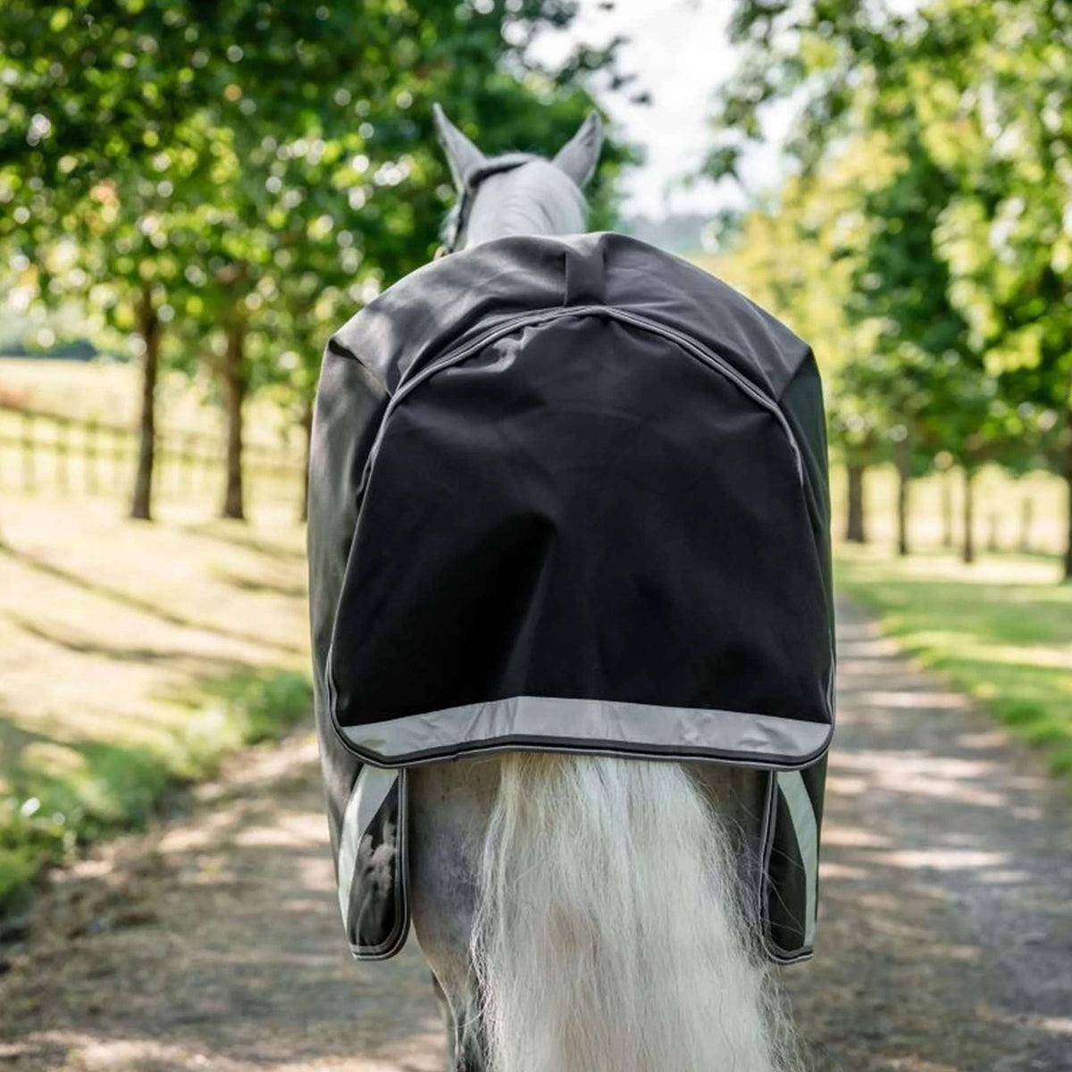 Rambo Turnout 1680D 50g Negro/Thunderstorm Grey/Plateado