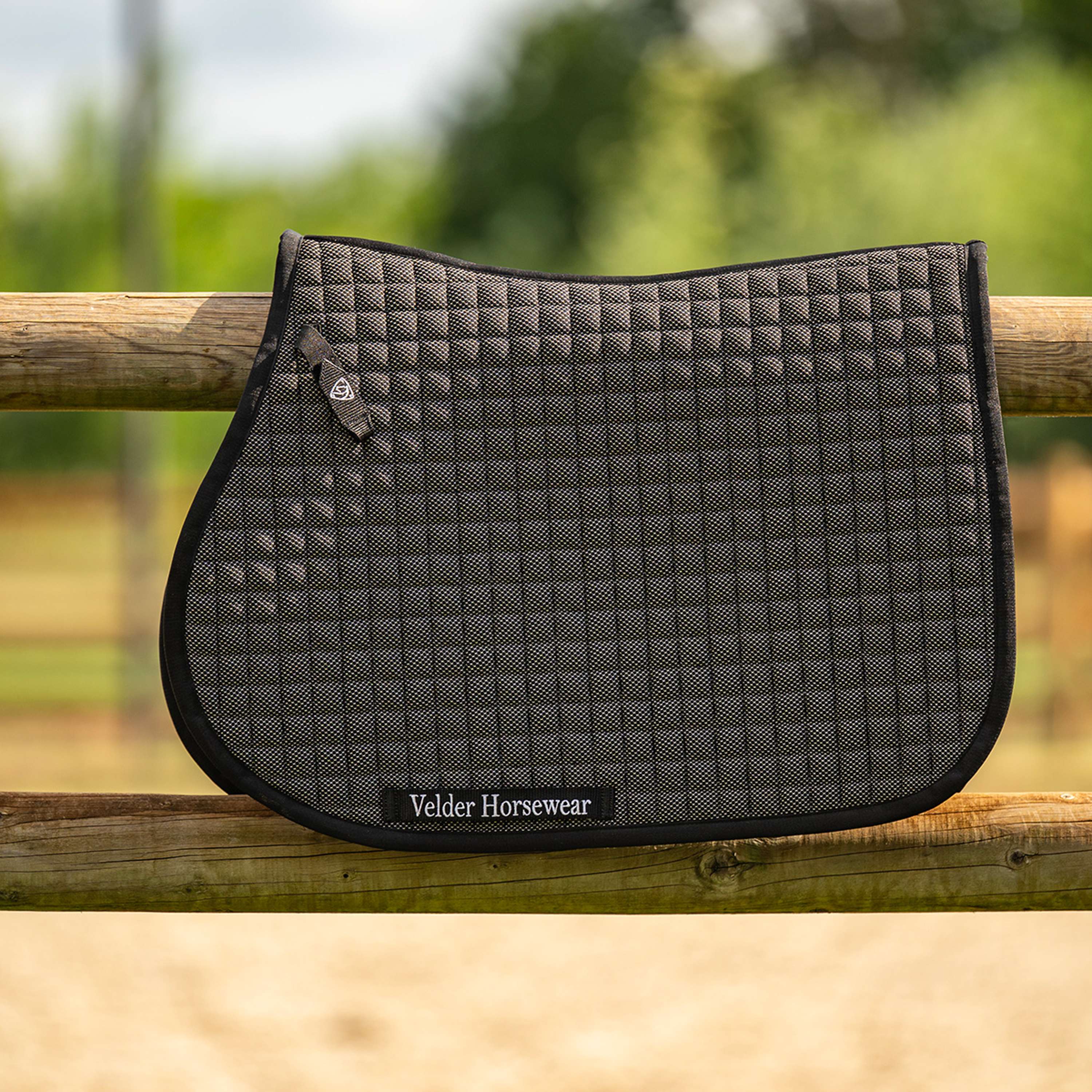 Velder Horsewear Premium Mantilla Bamboo saltando Negro