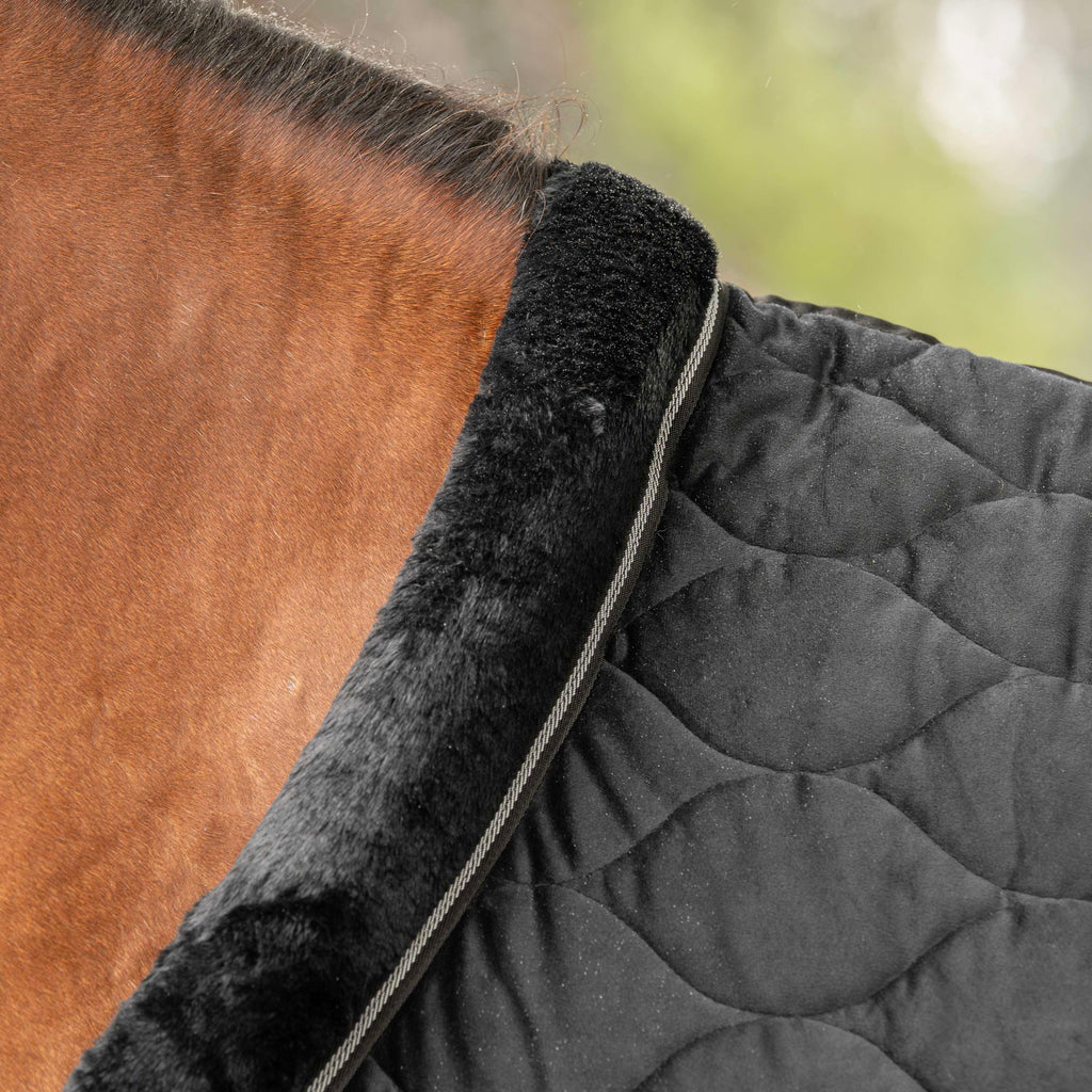 Velder Horsewear Premium Manta de exhibición Satin Glow Black Night