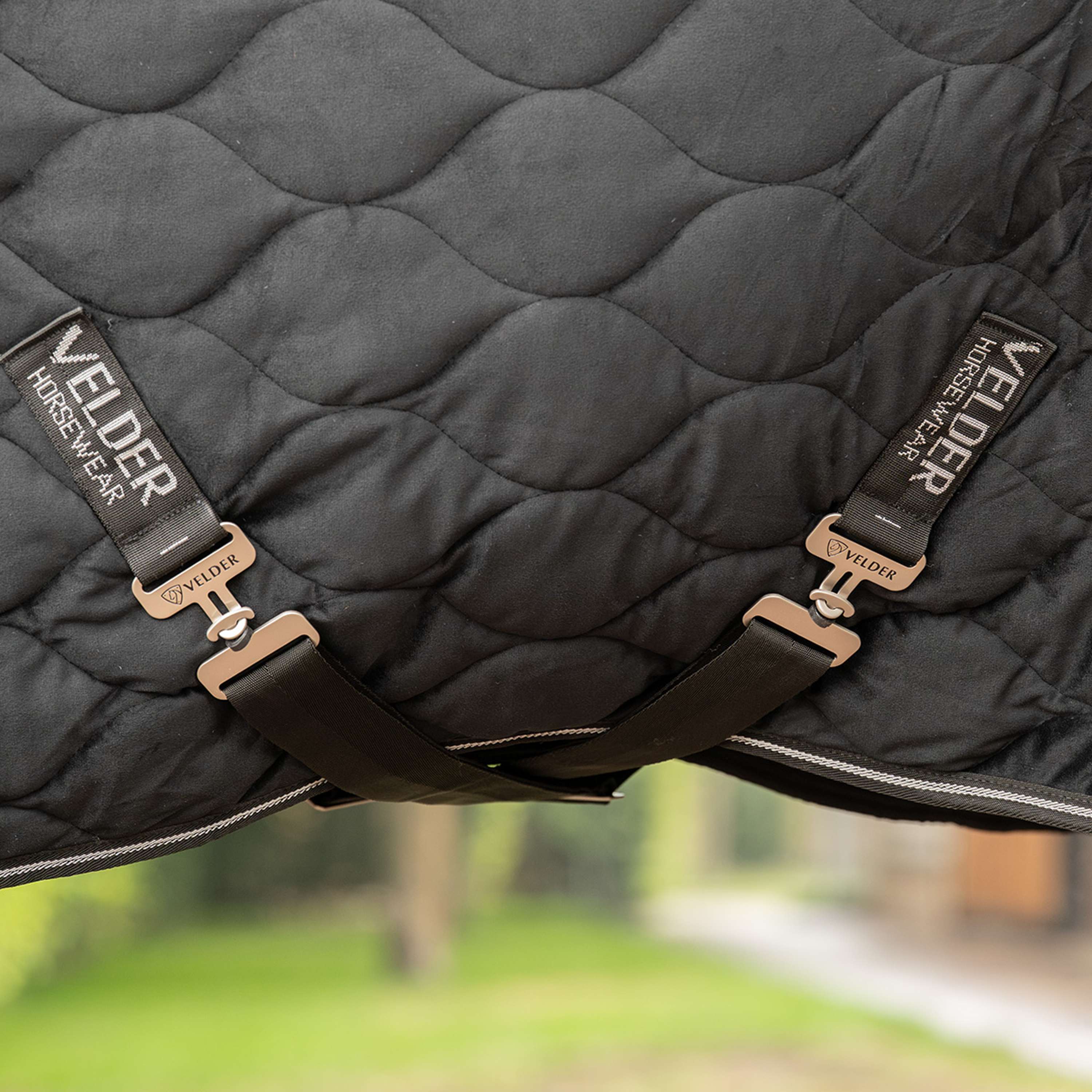 Velder Horsewear Premium Manta de exhibición Satin Glow Black Night