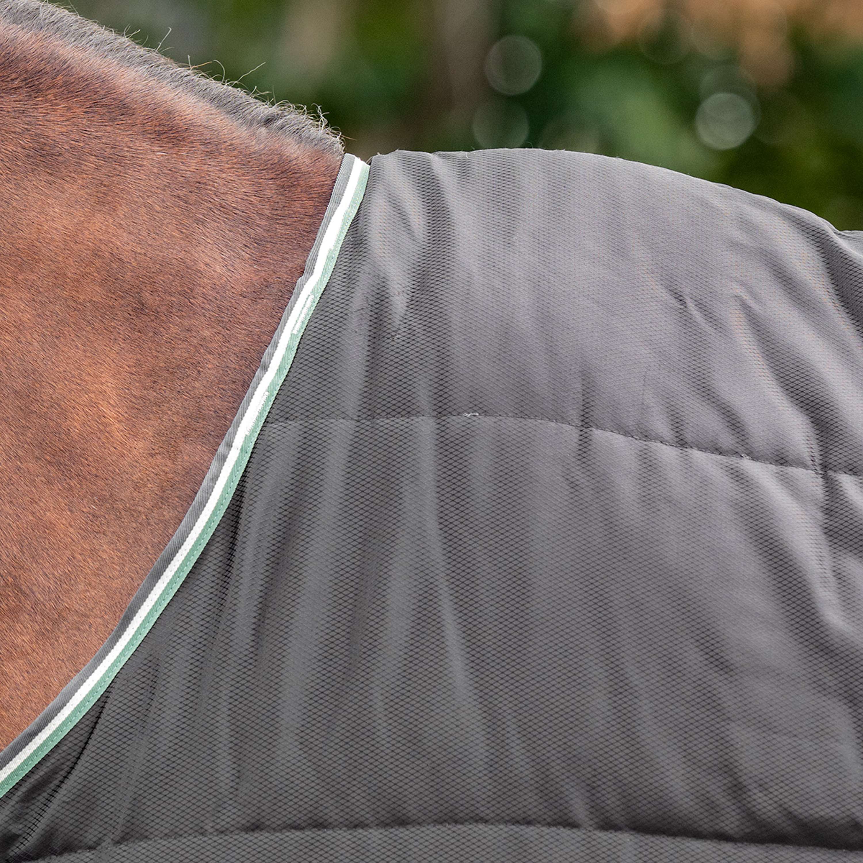 Velder Horsewear Premium Manta de Establo 210D Diamond Ripstop 100g Night Forest