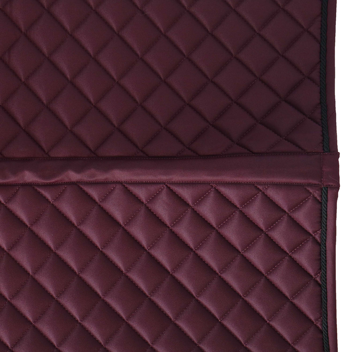 Montar Mantilla FAIR saltando Fig