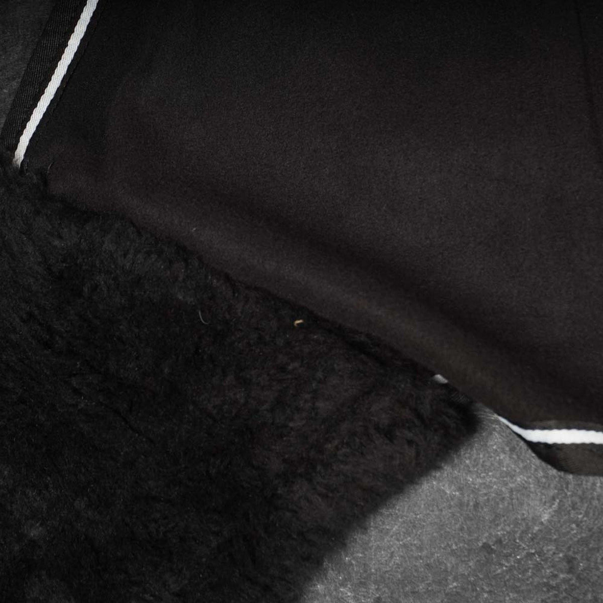 HKM Ejercitador Carvis Negro