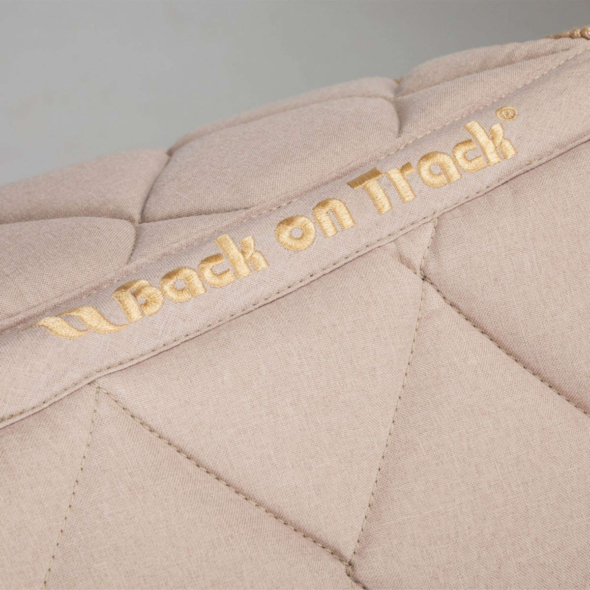 Back on Track Mantilla Haze Doma Beige claro