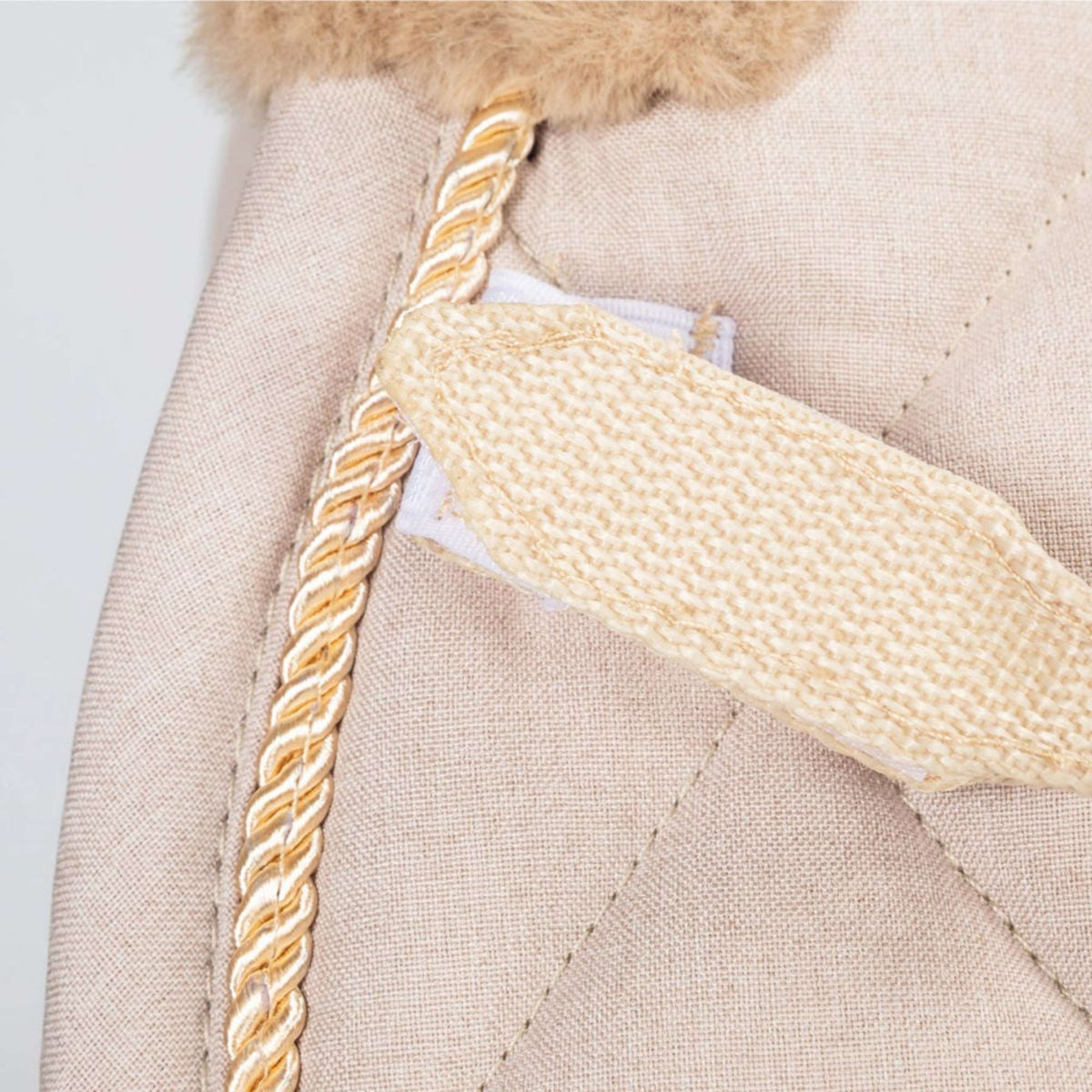 Back on Track Mantilla Haze Doma Beige claro