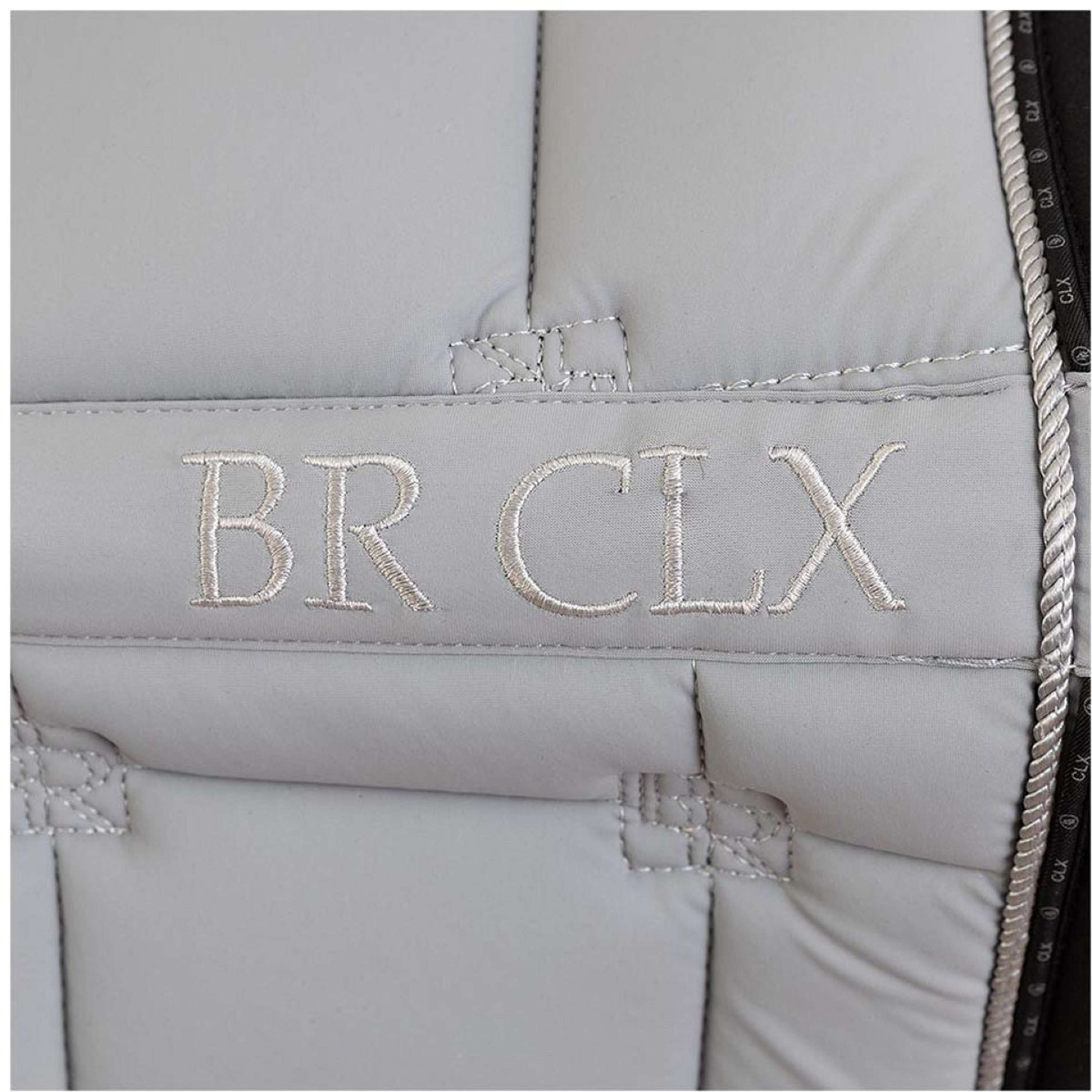 BR Mantilla CLX Versatilidad Chiseled Stone