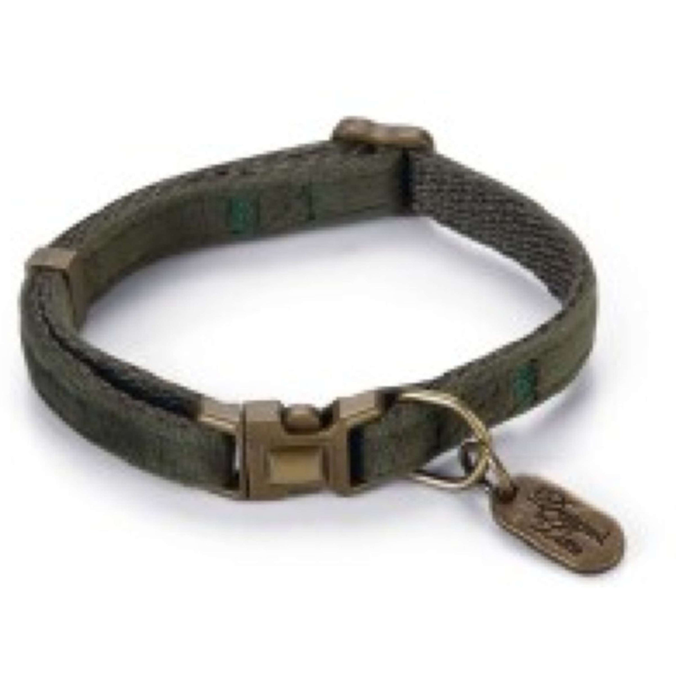 Designed by Lotte Collar para Gato Velura Español (ES): Terciopelo Verde Designed by Lotte Collar para Gato Velura Español (ES): Terciopelo Verde