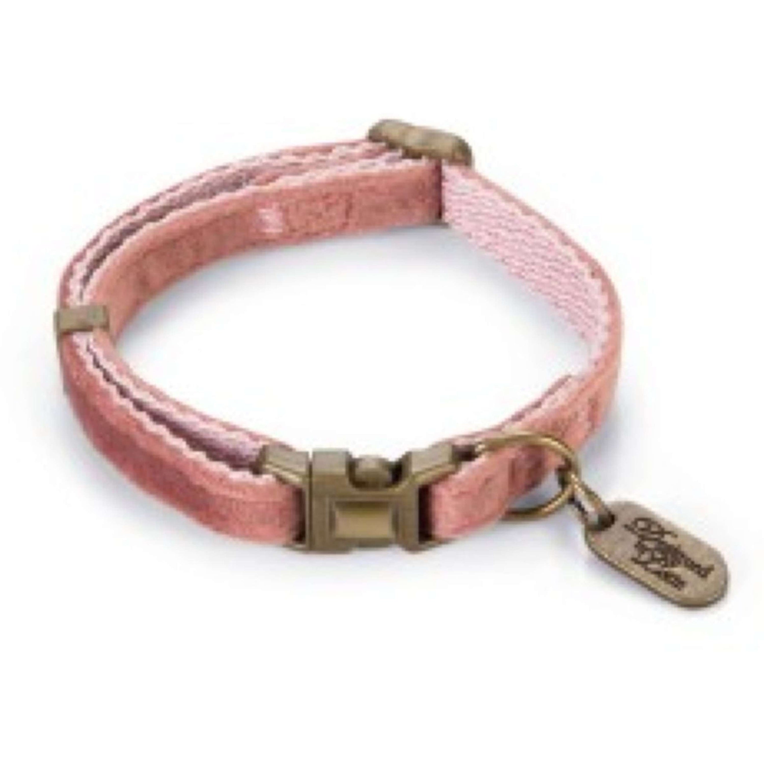 Designed by Lotte Collar para Gato Velura Español (ES): Terciopelo Rosa Designed by Lotte Collar para Gato Velura Español (ES): Terciopelo Rosa