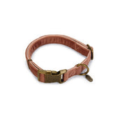 Designed by Lotte Collar para Perro Velura Español (ES): Terciopelo Rosa