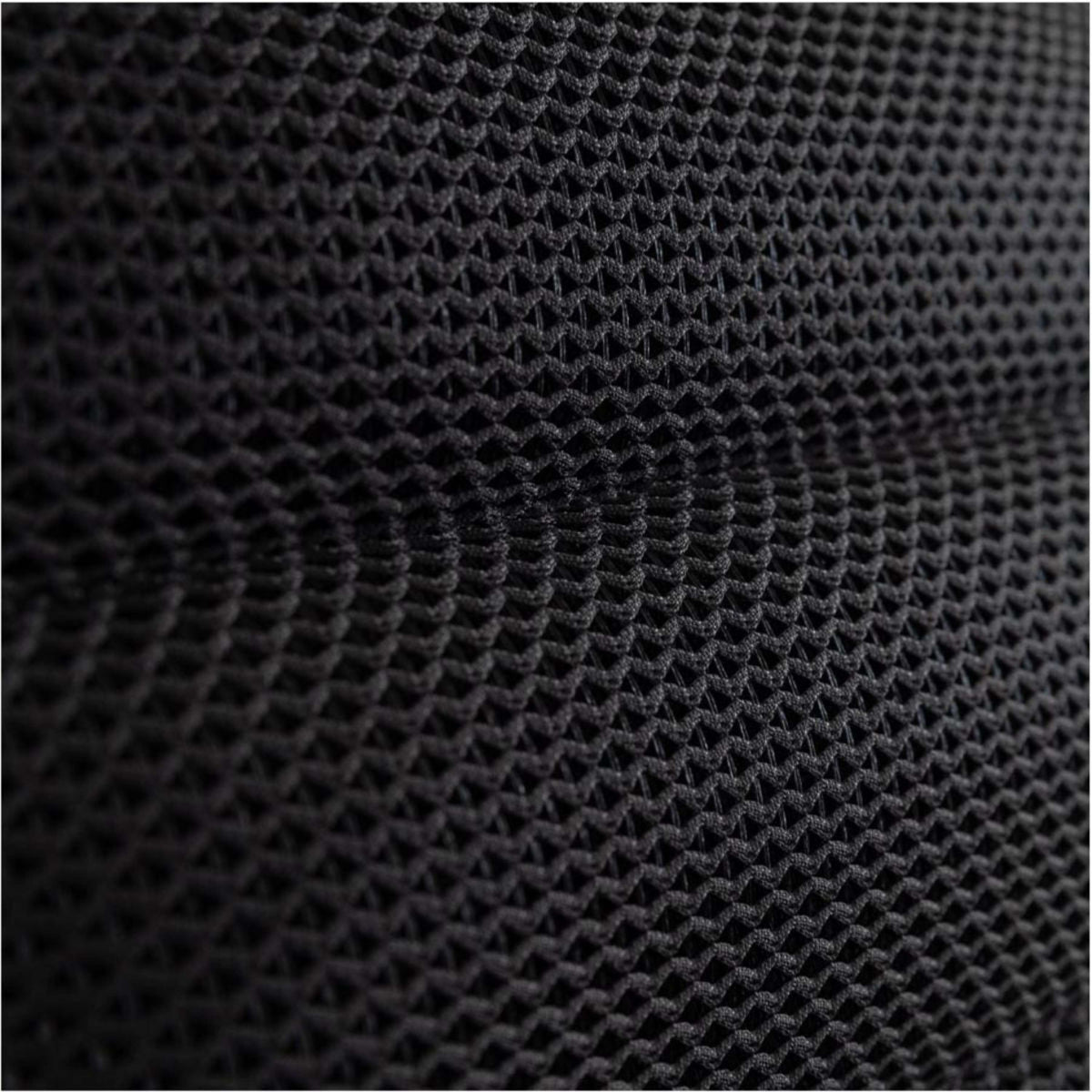 BR Mantilla Islandesa Denali Mesh Negro