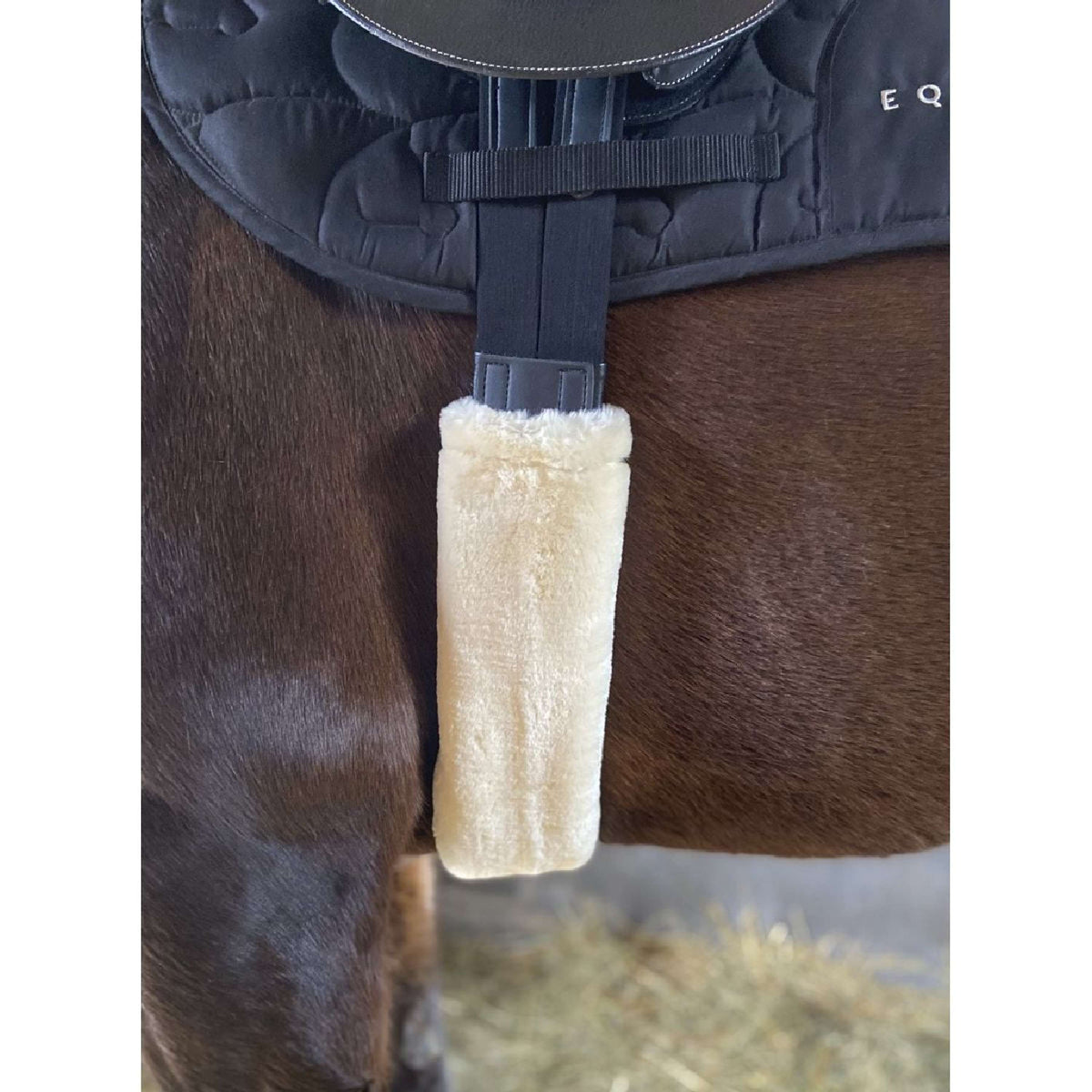 EQUITHÈME Cubierta de Piel para Cincha Teddy Ecru