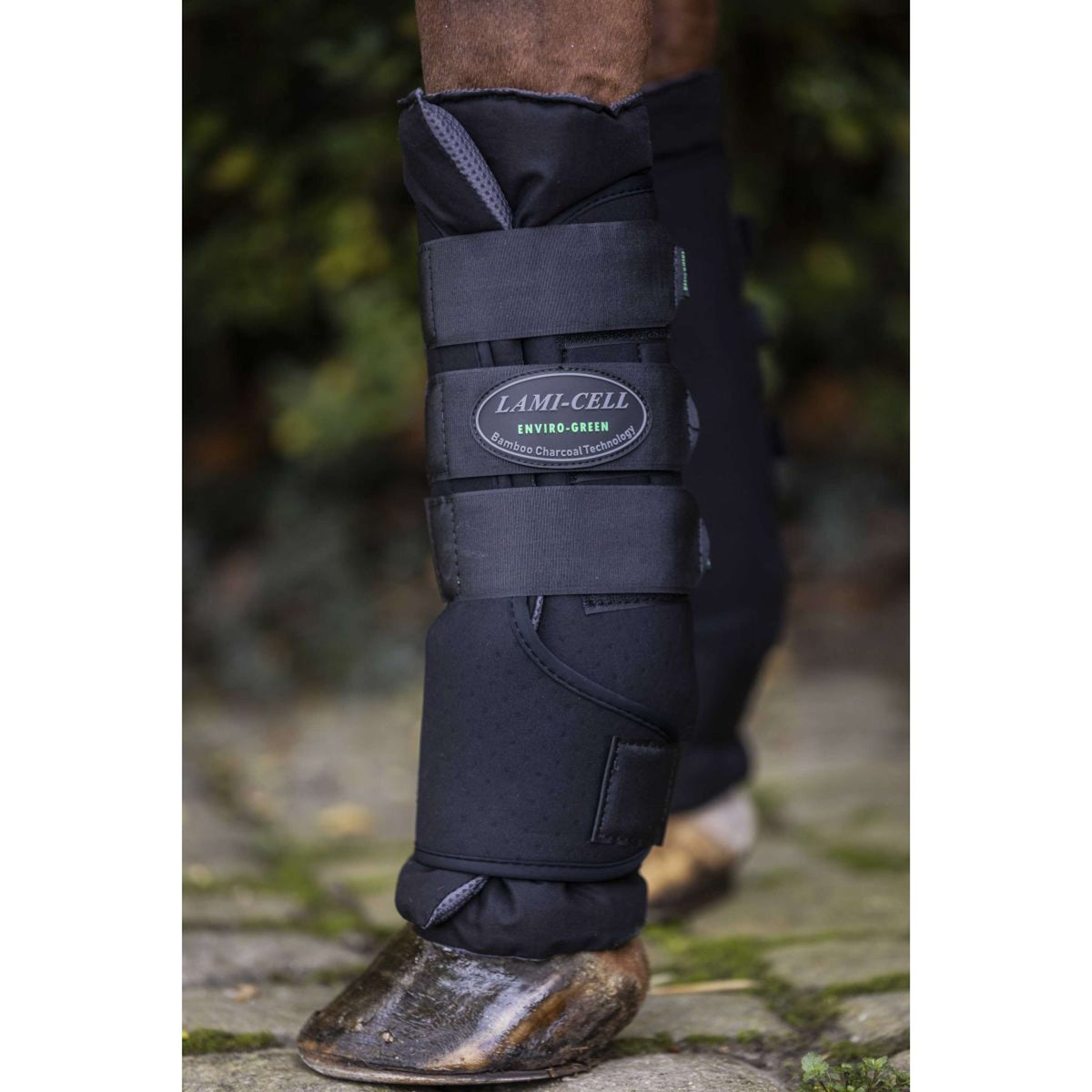 Lami-Cell Protector de establo Bamboo Negro