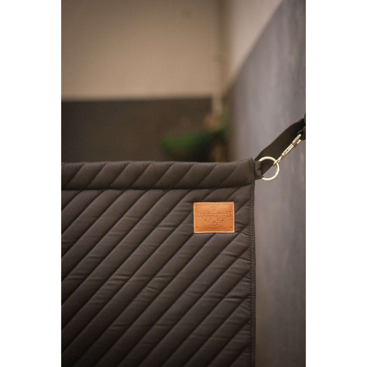 Paddock Cortinas de Establo Negro