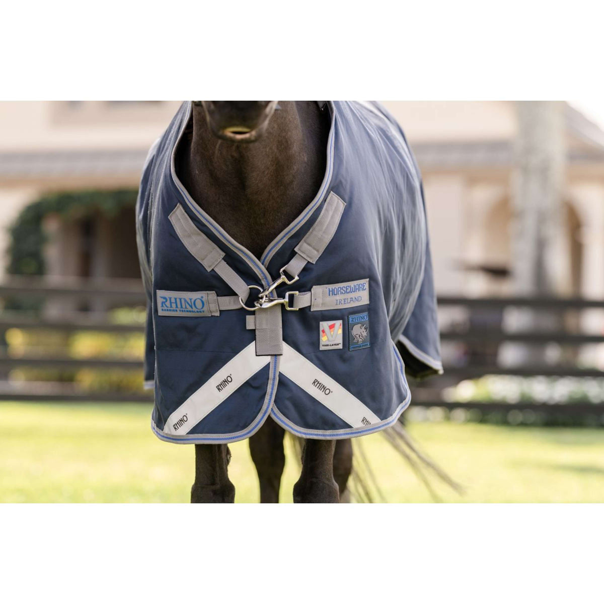 Rhino Turnout Pony 100g Marino Gris Titanio Azul Clasico