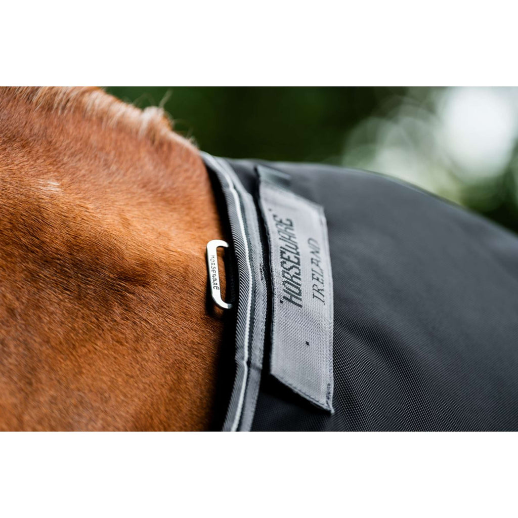 Rambo Turnout 1680D 100g Negro/Thunderstorm Grey/Plateado