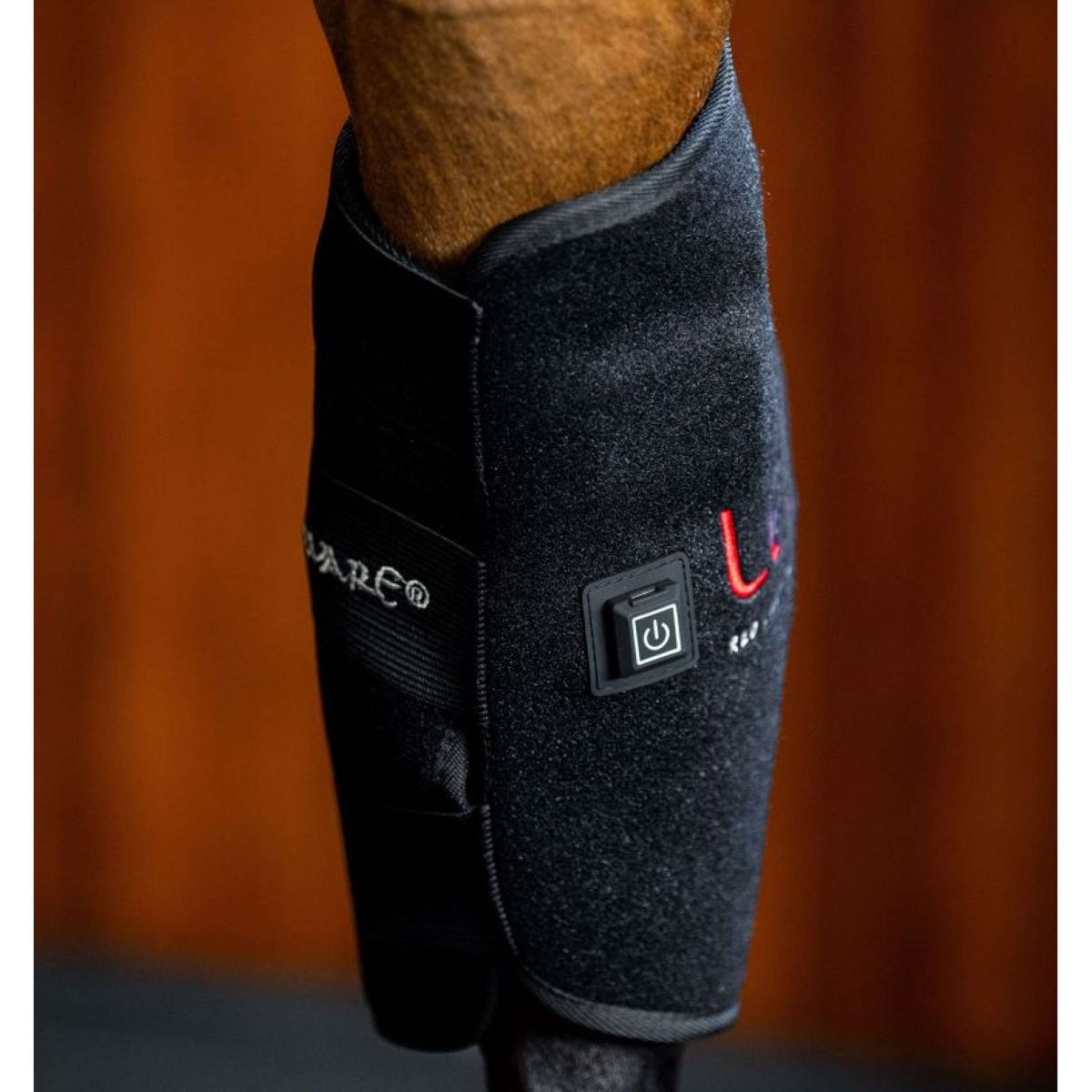 Horseware LED Red Light Therapy Left Hock Boot Negro