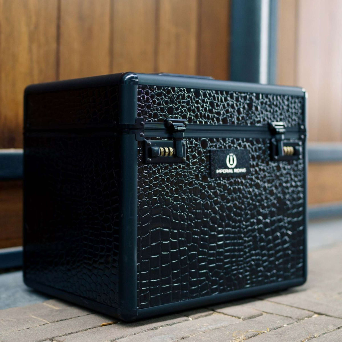 Imperial Riding Caja de Limpieza Shiny