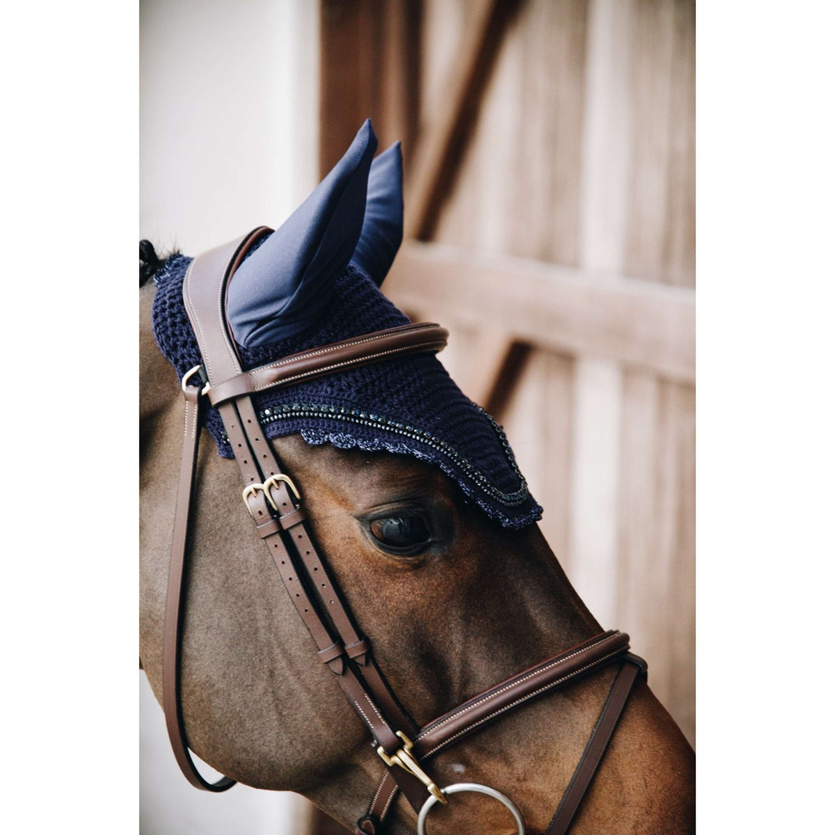 Kentucky Horsewear Cubre orejas Wellington Stone & Pearl Soundless Dark Navy