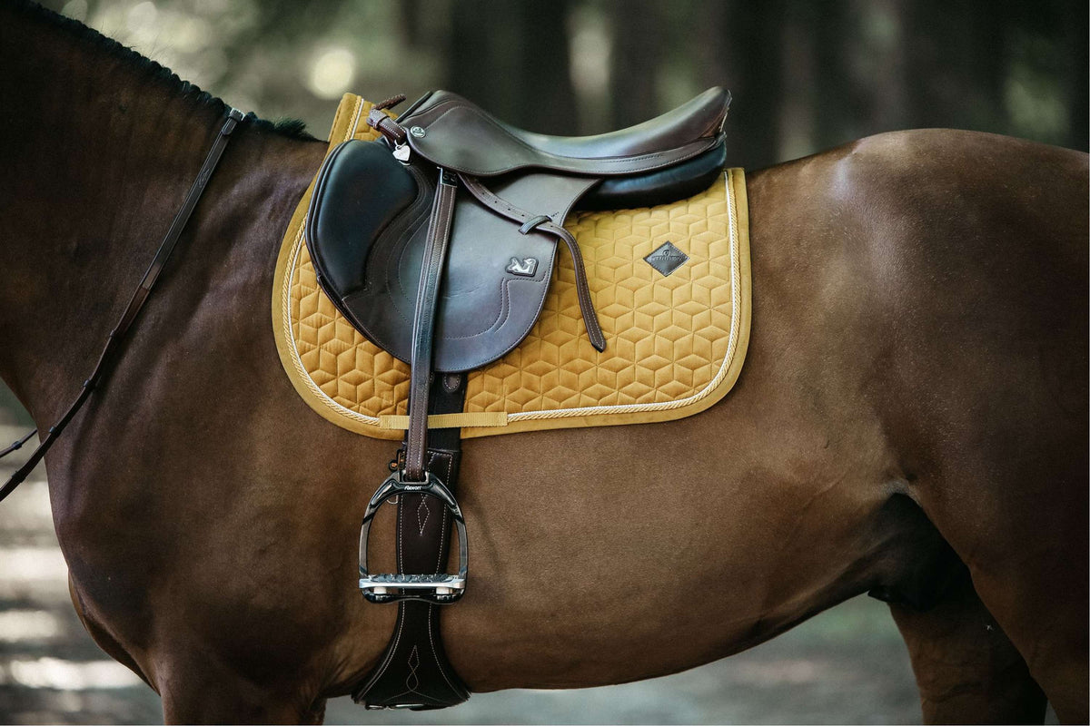 Kentucky Horsewear Mantilla Velvet Springen Mostaza